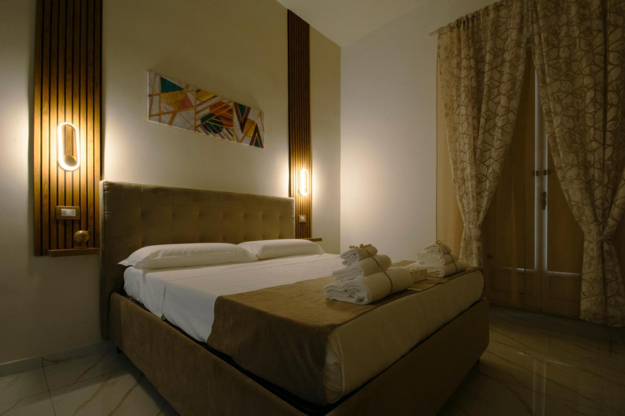 La Reggia Della Duchesca Hotel Napoli Ngoại thất bức ảnh