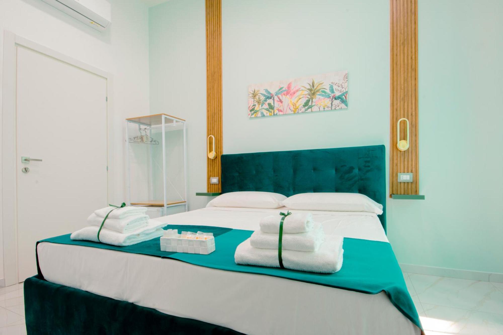 La Reggia Della Duchesca Hotel Napoli Ngoại thất bức ảnh