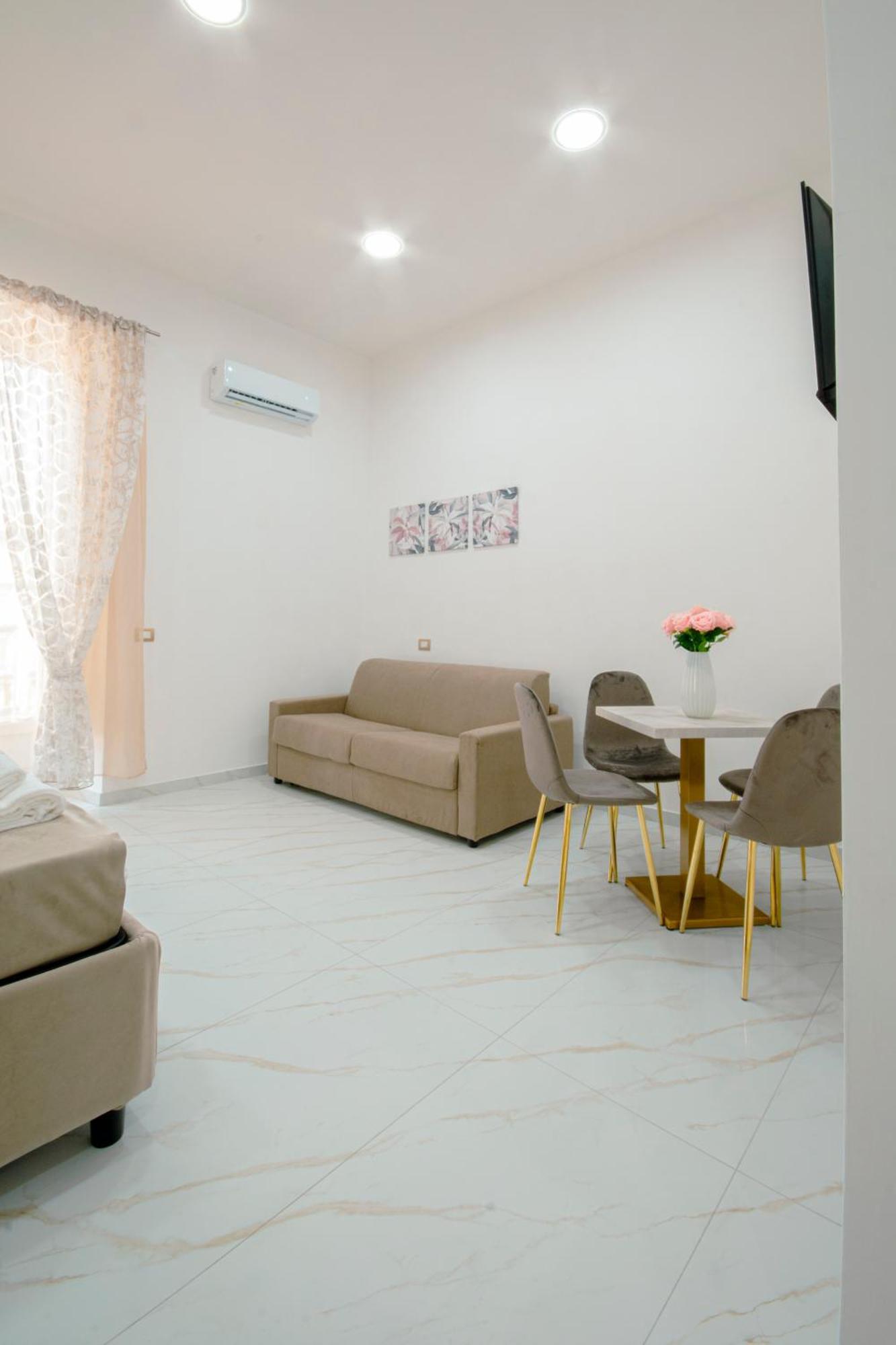 La Reggia Della Duchesca Hotel Napoli Ngoại thất bức ảnh